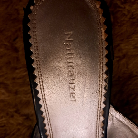 Two Black Sandal Heels Brighton and Naturalizer - Picture 4 of 7